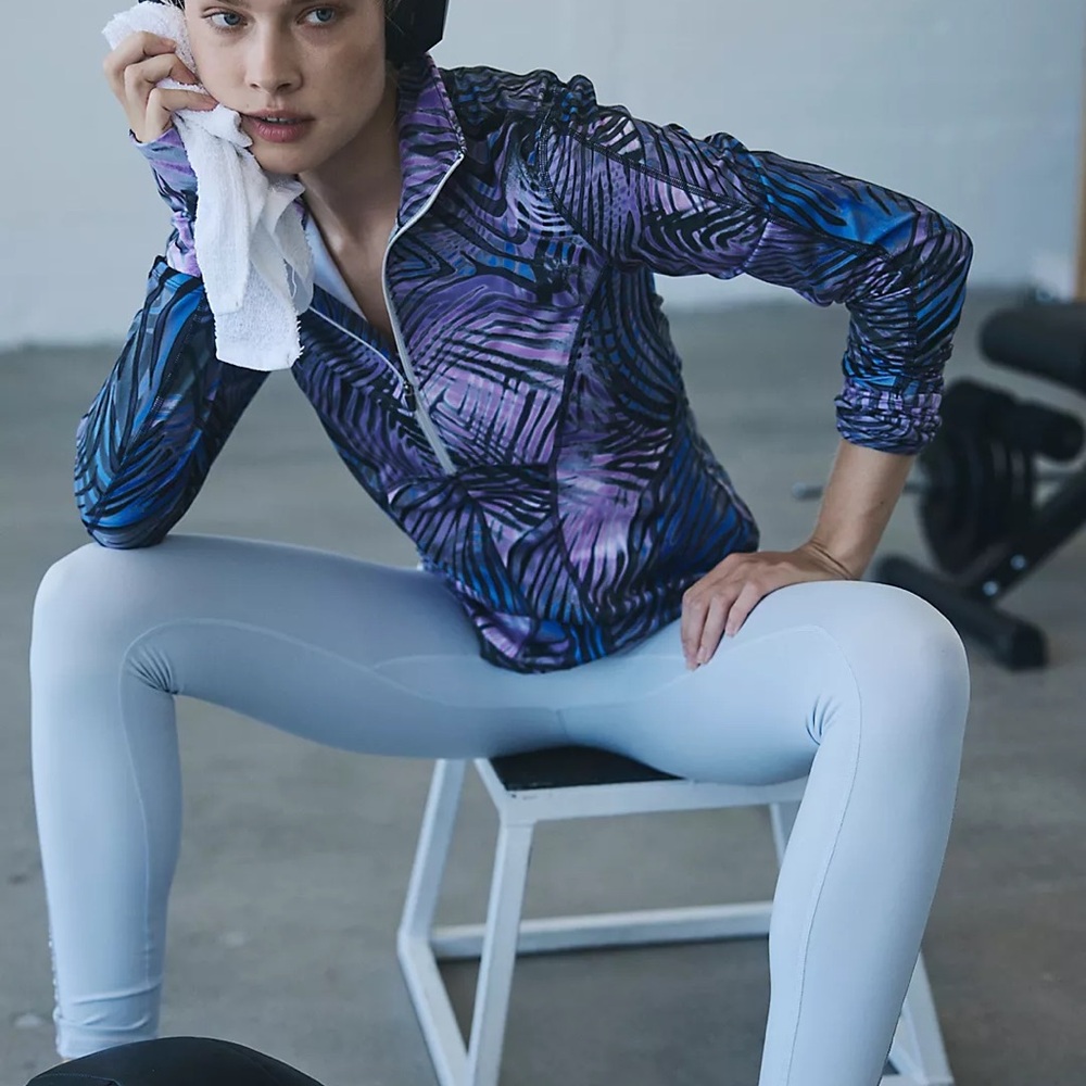Free People You’re A Peach running jacket ❤️ NWOT - Picture 3 of 6